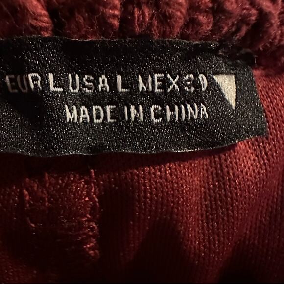 Zara Burgundy Maroon Crochet High Rise Shorts NWT LARGE Summer Elastic Pull On - Picture 11 of 14